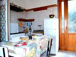 Villetta Carlotta Air-conditioned House on two Levels in San Foca