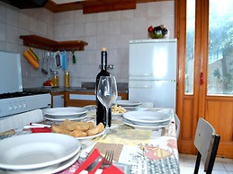 Villetta Carlotta Air-conditioned House on two Levels in San Foca