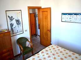 Villetta Carlotta Air-conditioned House on two Levels in San Foca