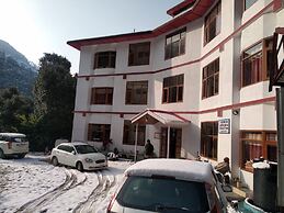 Hassan Valley Retreat