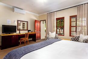 Noordhoek Village Hotel