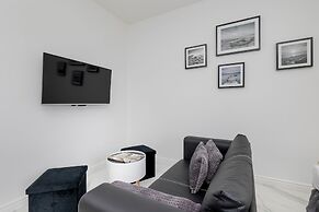 Plac Słowiański Świnoujście by Renters