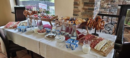 Hillden Boutique Cazare & Restaurant