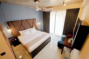 Limeshine - Airport Transit Hotel