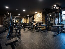 WE WELLNESS