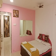 Hotel  Mumbai Garden Resort