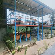 Hotel  Mumbai Garden Resort