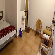 Hotel  Mumbai Garden Resort