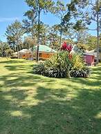 Pearl Gardens Beach Resort Kalangala