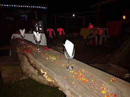 Pearl Gardens Beach Resort Kalangala