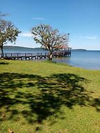 Pearl Gardens Beach Resort Kalangala