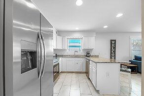 For Fox Sake With Pool