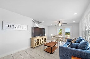 For Fox Sake With Pool