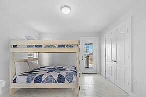 For Fox Sake With Pool