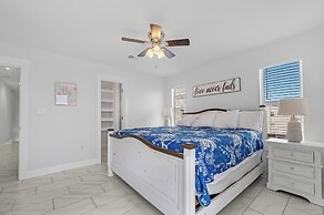 For Fox Sake With Pool