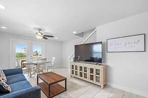 For Fox Sake With Pool