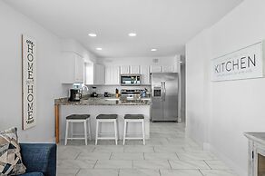 For Fox Sake With Pool