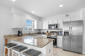 For Fox Sake With Pool