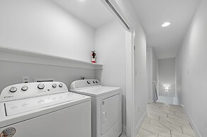 For Fox Sake With Pool