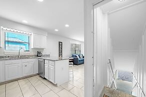 For Fox Sake With Pool