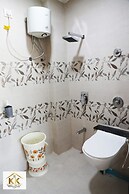 K K Luxurious Home Stay