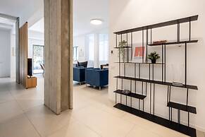 Tel Aviv Garden Oasis by Sea N' Rent