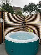 Beautiful 1-bed Apartment in Cardiff