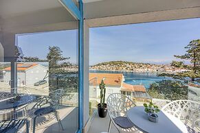 RR Losinj Harbour View Apartment