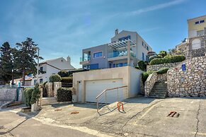 RR Losinj Harbour View Apartment