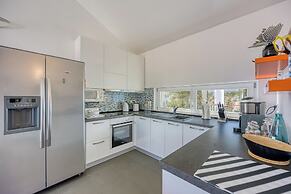 RR Losinj Harbour View Apartment