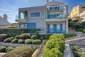 RR Losinj Harbour View Studio