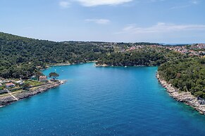 RR Losinj Harbour View Studio