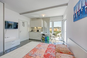 RR Losinj Harbour View Studio