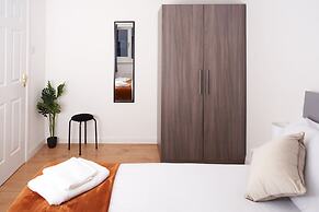 Stunning 3-bed House in Central Milton Keynes