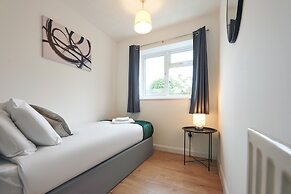 Stunning 3-bed House in Central Milton Keynes