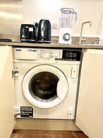 Lovely Flat With Free Parking & Wheelchair Access