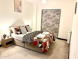 Lovely Flat With Free Parking & Wheelchair Access
