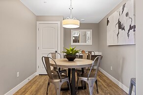 Cottage Point 5 Bedroom Home