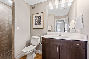 Cottage Point 5 Bedroom Home