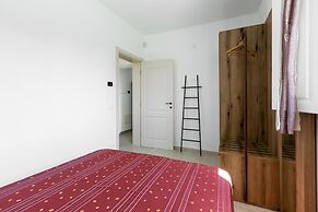 3843 Petricore - Trilocale by Barbarhouse