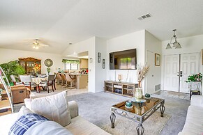 3 Mi to Downtown Palm Springs: Mountain-view Home!