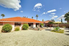 3 Mi to Downtown Palm Springs: Mountain-view Home!