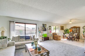 3 Mi to Downtown Palm Springs: Mountain-view Home!