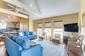 Walk to Crystal Beach: Family Home w/ Deck