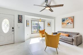 Sarasota Home w/ Private Pool ~ 10 Mi to Beach!