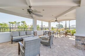 Coastal Venice Villa w/ Patio & Resort Amenities!