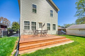 Louisville Retreat w/ Deck ~ 11 Mi to Downtown!