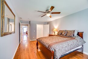 Louisville Retreat w/ Deck ~ 11 Mi to Downtown!