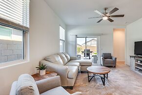 Maricopa Home w/ Putting Green & Covered Patio!