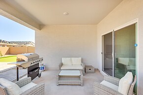 Maricopa Home w/ Putting Green & Covered Patio!